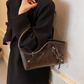 👜 50% RABATT! ✨ Vintage-Umhängetasche aus PU-Leder – Praktischer Innenraum, Robustes Material & Perfekt Für Den Täglichen Gebrauch 🌸