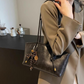 👜 50% RABATT! ✨ Vintage-Umhängetasche aus PU-Leder – Praktischer Innenraum, Robustes Material & Perfekt Für Den Täglichen Gebrauch 🌸
