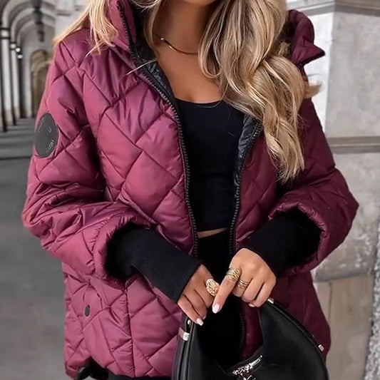 🧥 WEIHNACHTSANGEBOT 60% RABATT! ✨ Damen Pufferjacke mit Diamant-Steppmuster - Leichte Wärmeisolation mit Abnehmbarer Kapuze für Eleganten Winterstil ❄️✨