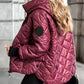 🧥 WEIHNACHTSANGEBOT 60% RABATT! ✨ Damen Pufferjacke mit Diamant-Steppmuster - Leichte Wärmeisolation mit Abnehmbarer Kapuze für Eleganten Winterstil ❄️✨