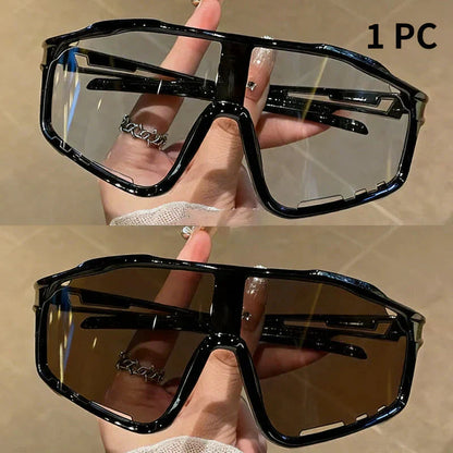 🕶️ 50% RABATT! ☀️ Photochrome Sportbrille für Outdoor – Automatische Tönung, UV400 & leicht – Ideal für Laufen, Radfahren oder Wandern – klare Sicht bei jedem Licht 🌿✨
