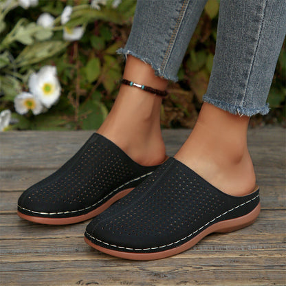 👡 50% RABATT! 🌸 Damen perforierte Slip-On Plateau-Pantoletten – Leicht, belüftet & perfekt für warme Tage – ideal für Zuhause, Strand oder schnelle City-Spaziergänge 🏖️