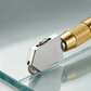 🔧 KAUFE 2, ERHALTE 1 GRATIS! 🪟 Professioneller Glasschneider im Stiftdesign – Hartmetallscheibe, ergonomischer Griff & präzise Schnitte – Ideal für Spiegel, Fenster & Glaskunst ✨