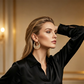 🌙 50% RABATT! ✨ Vergoldete Halbmond-Creolen mit Blumenemaille – Elegante Handarbeit mit femininem Design – Leichte Statement-Ohrringe für den täglichen Glamour oder als besonderes Geschenk 💐