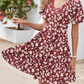 👗 50% RABATT! 🌸 Damen-Kleid mit floralem Print & V-Ausschnitt – Luftig, bequem & vielseitig – Perfekt für Sommer, Alltag oder Reisen – leicht und romantisch ☀️