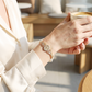 💛 50% RABATT! ✨ Goldenes Maria Armband – Geometrisches Design & filigranes Blumenmuster – Elegantes Kettenband für Damen – Perfektes Accessoire 🌸