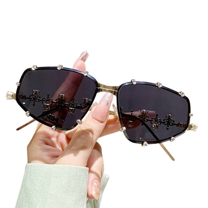 🕶️ 50% RABATT! ✨ Schicke Damen-Sonnenbrille mit Strass-Akzenten – Funkelndes Design, UV400-Schutz & leicht – Perfekter Style für sonnige Tage & besondere Anlässe ☀️