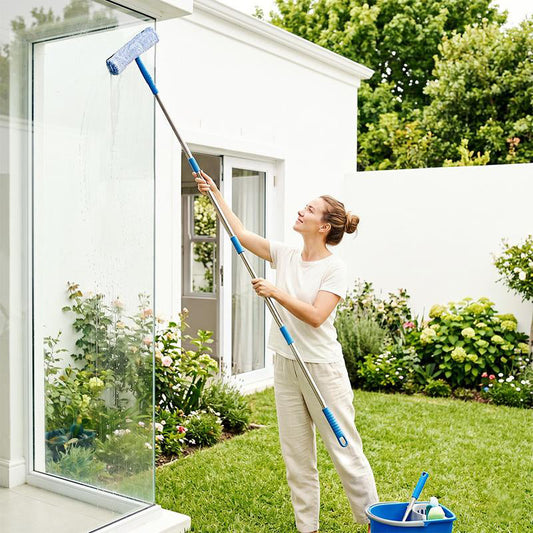 🪟 50% RABATT! 🧽 2-in-1 Fensterreiniger mit Abzieher – Streifenfreie Reinigung, ergonomischer Griff & vielseitig – Ideal für Fenster, Spiegel & Glasflächen ✨